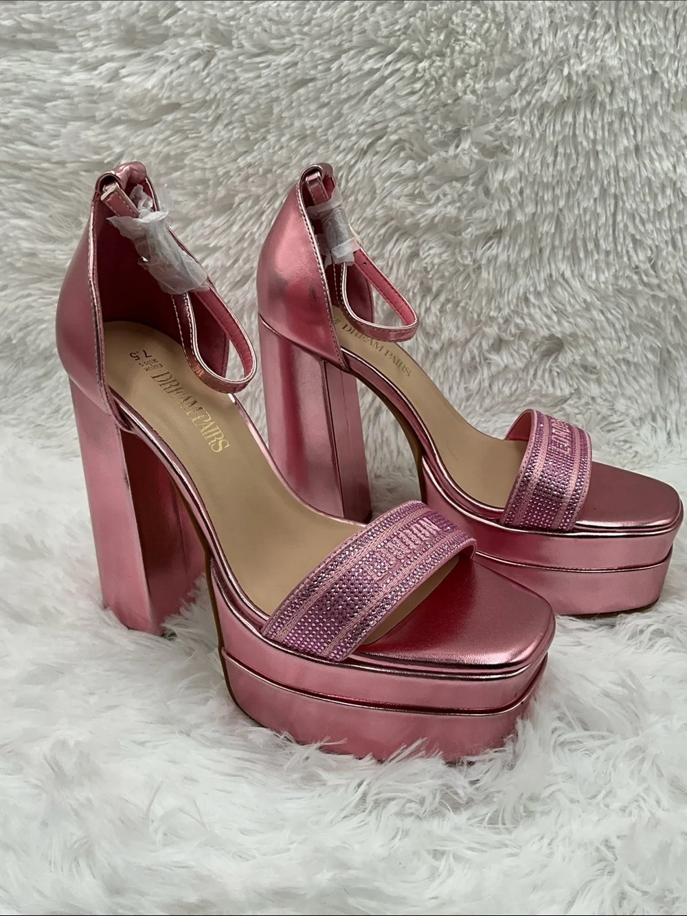 Dream Pairs Heels Size 7.5 Metallic Rose Pink Platform Block Heels